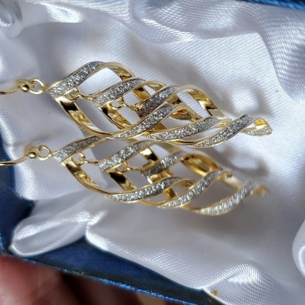 Swirly Pierced Faux Silver & Faux Gold Earrings NWT‎